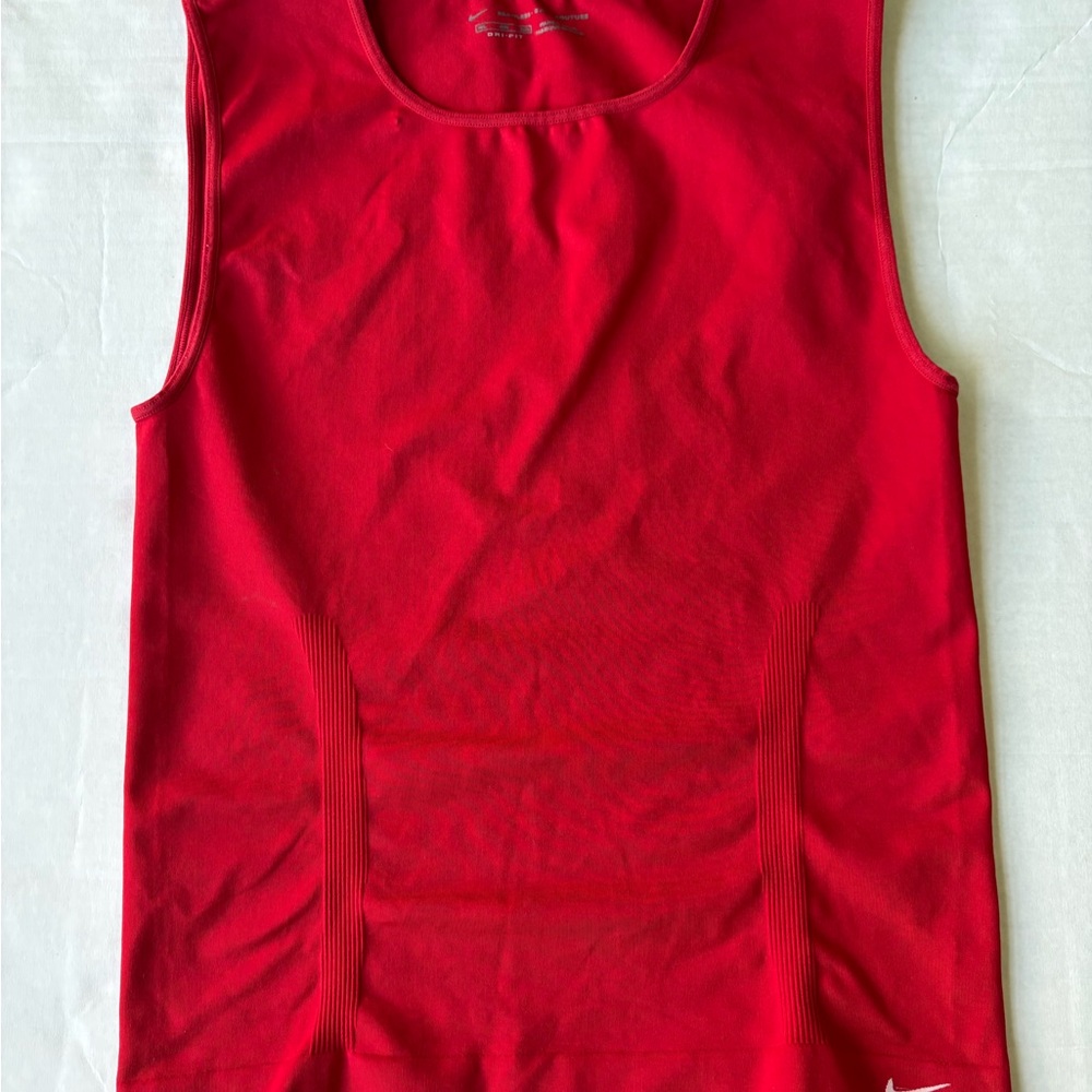 Nike seamless tank medium